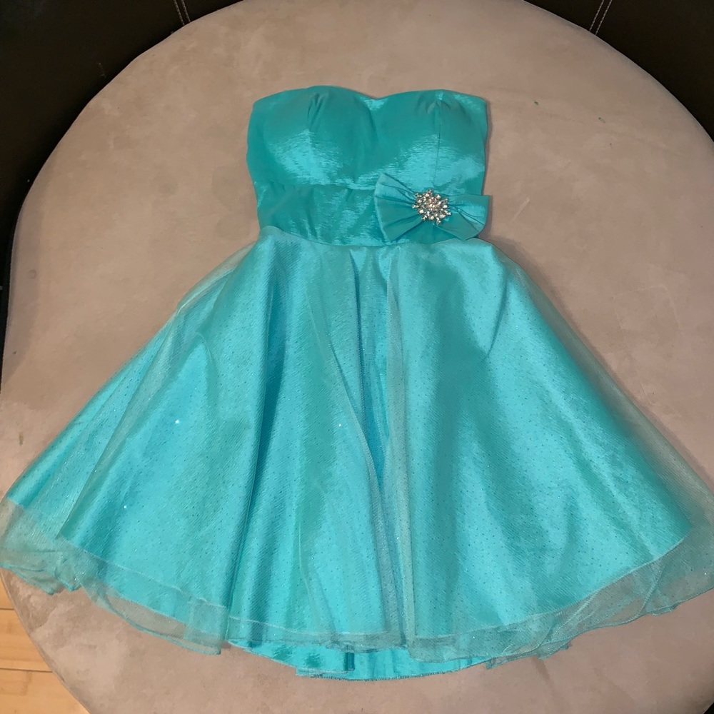 Tiffany blue short dress